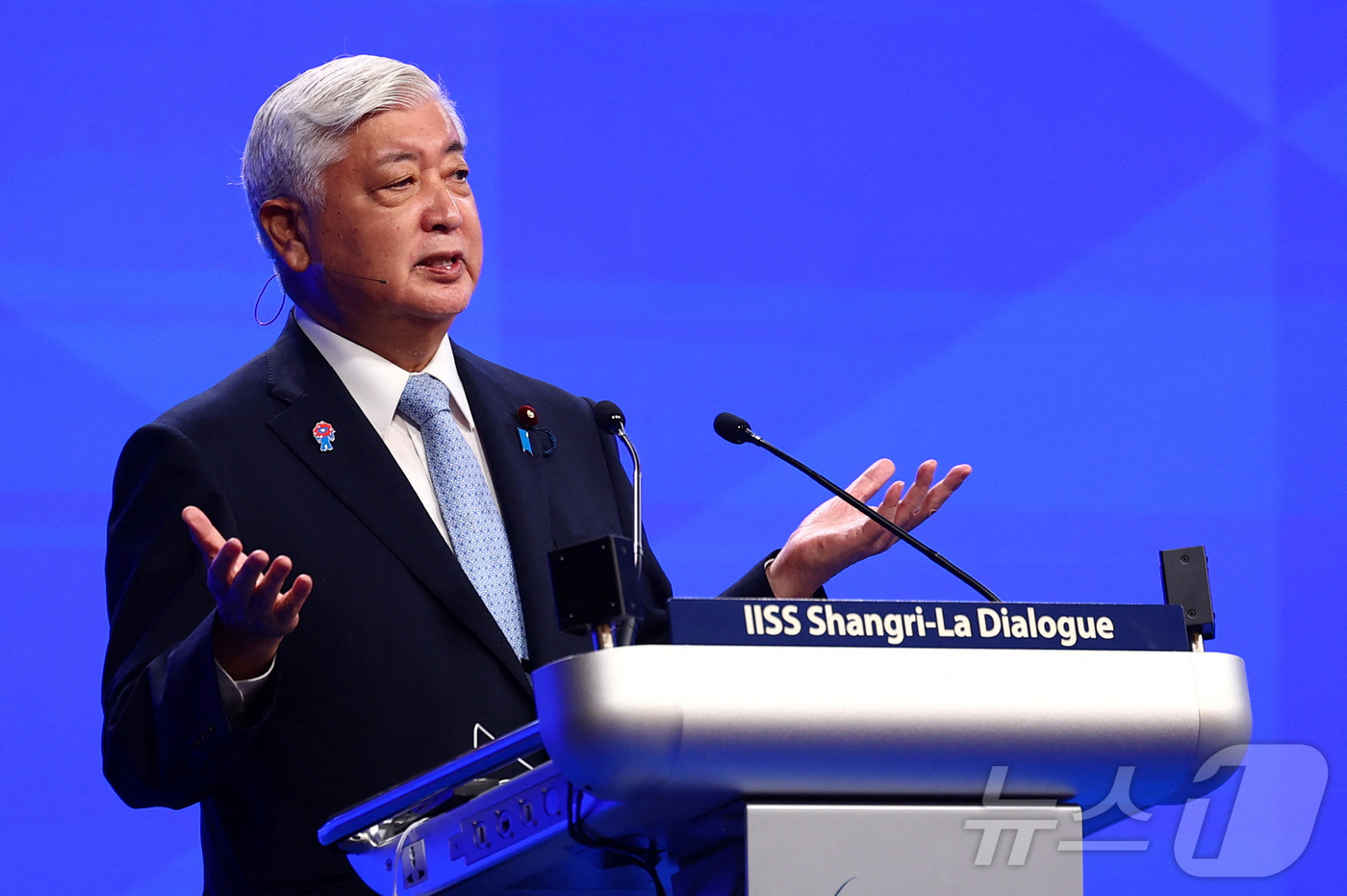 (싱가포르 로이터=뉴스1) 김지완 기자 = 31일(현지시간) 나카타니 겐 일본 방위상이 싱가포르에서 열린 제22차 아시아안보회의(샹그릴라 대화)에 참석해 연설하고 있다. 2025. …