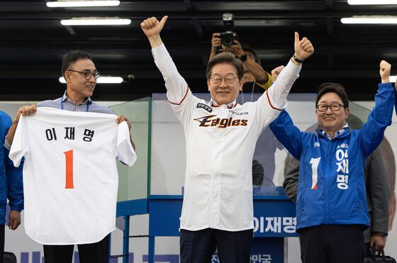 "김문수·국힘 여론조작 가담 정황"…민주, '리박스쿨' 부각 총력(종합)