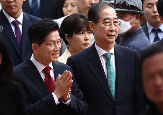 단일화 급한 한덕수, 거리두는 김문수…국힘 내부선 파열음