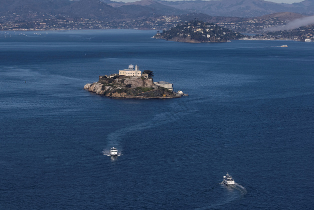 '앨커트래즈 교도소' 63년만에 부활하나…트럼프, 2300억 예산 요청