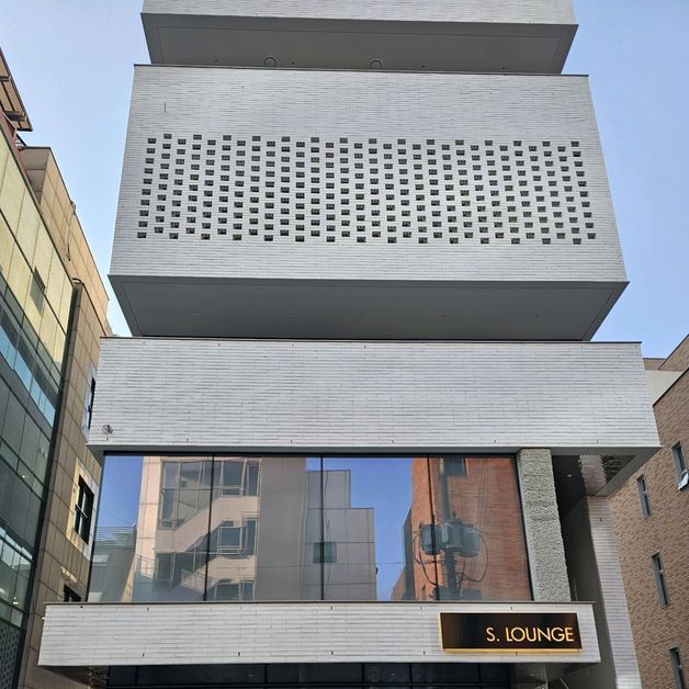 삼성물산, 압구정 아파트 맞은편에 '압구정 S라운지' 개관
