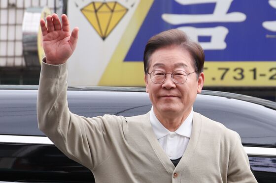 [속보]이재명 "중립 지켜야 할 국가기관과 총체적 대결 벌이는 것 같아"