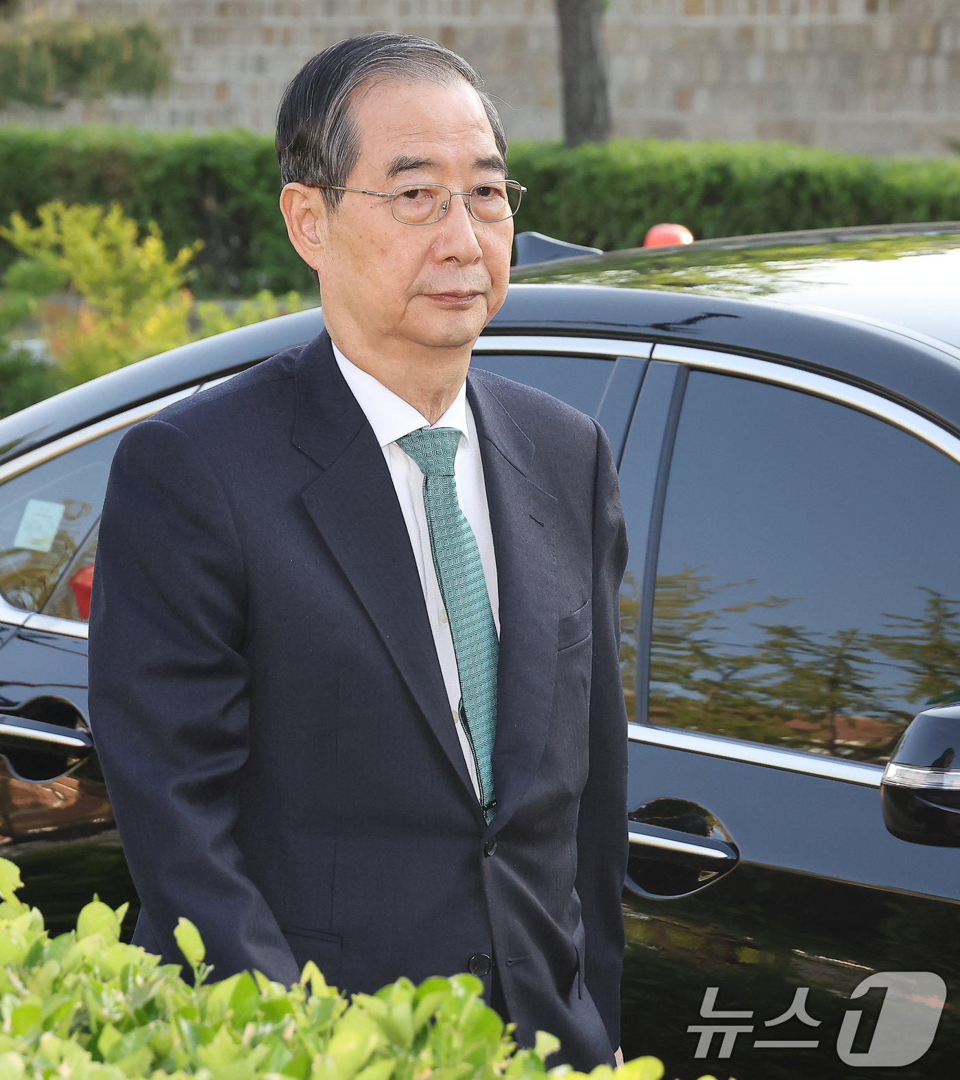 (서울=뉴스1) 오대일 기자 = 한덕수 무소속 대선 예비후보가 7일 오후 서울 종로구의 한 음식점에서 열린 김문수 국민의힘 대선 후보와의 후보 단일화 회동에 참석하고 있다. (공동 …