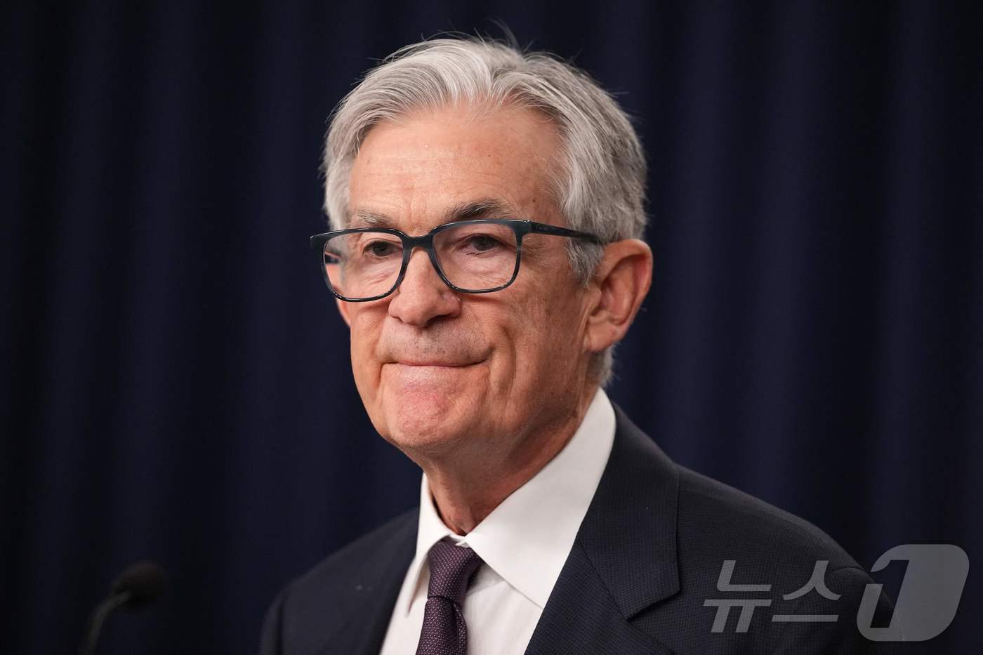 본문 이미지 - 제롬 파월 연방준비제도(Fed) 의장이 지난 5월 7일(현지시간) 연방공개시장위원회(FOMC) 회의 후 기자회견에서 발언하고 있다. 2025.05.07 ⓒ AFP=뉴스1 ⓒ News1 정지윤 기자