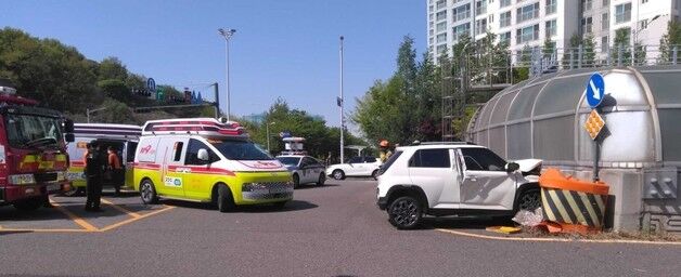 김포서 경차 몰던 30대 여성…옹벽 들이받고 사망