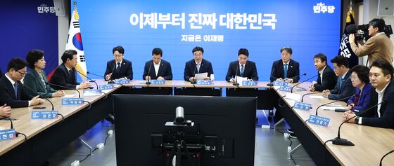 민주 "자유통일당 후보 사퇴로 전광훈 세력 김문수와 단일화"