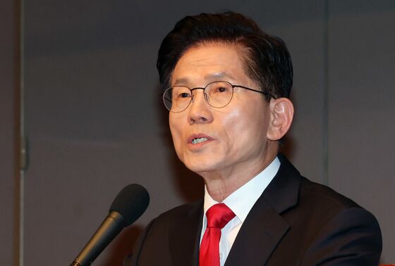 김문수 "국힘, 광장 세력과 손잡아야…난 강성 친윤 아냐"