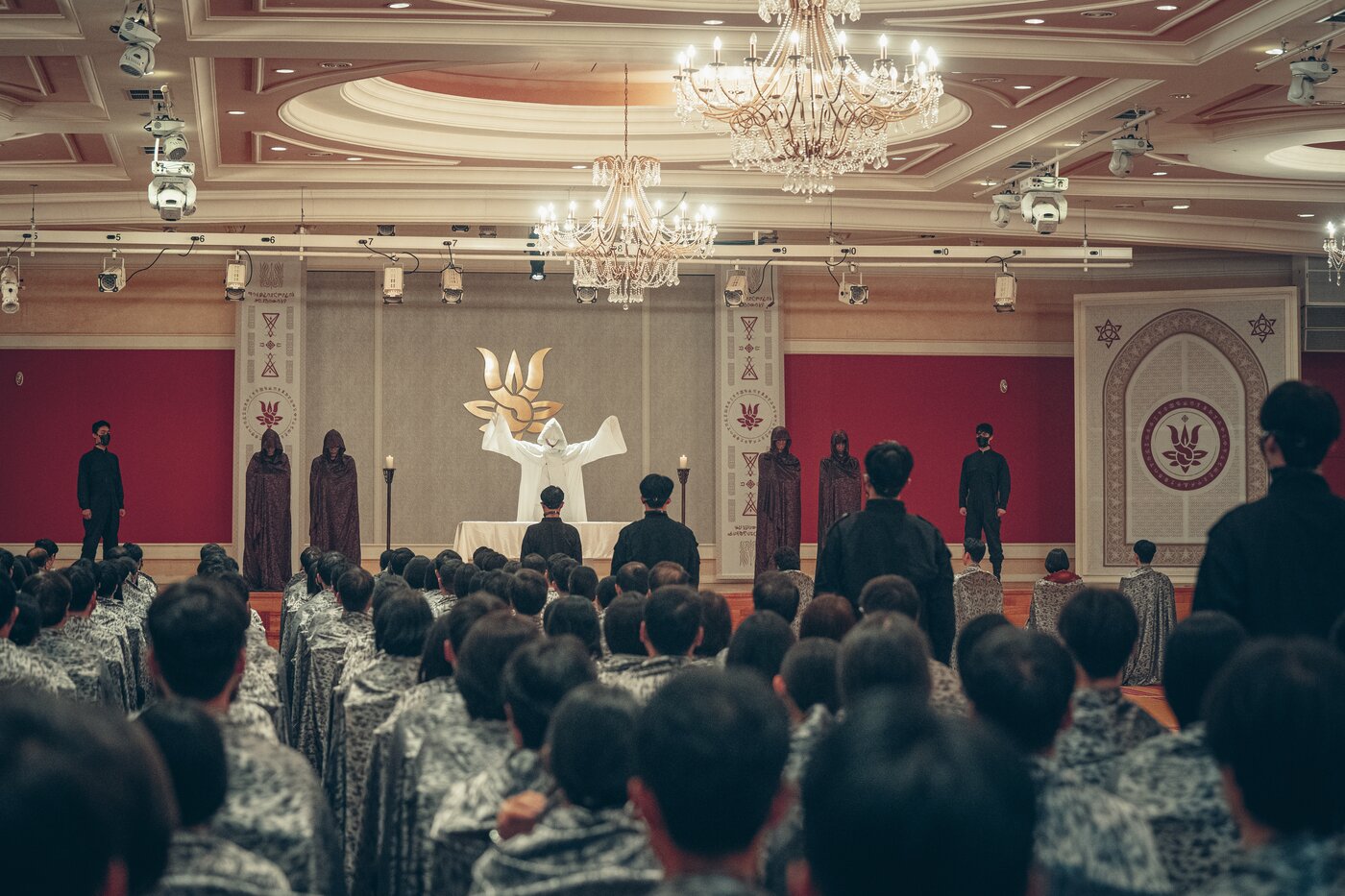 본문 이미지 - '거룩한 밤: 데몬 헌터스' 스틸컷