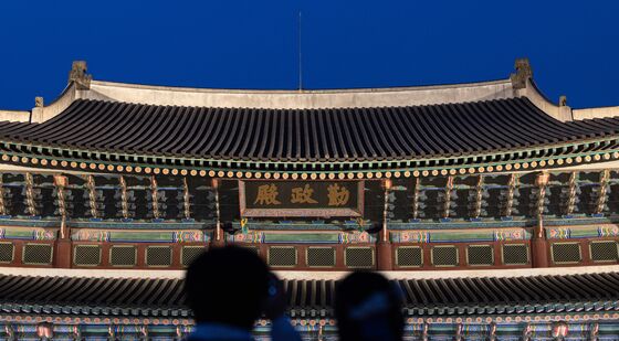 불 밝힌 근정전 '경복궁 야간 관람