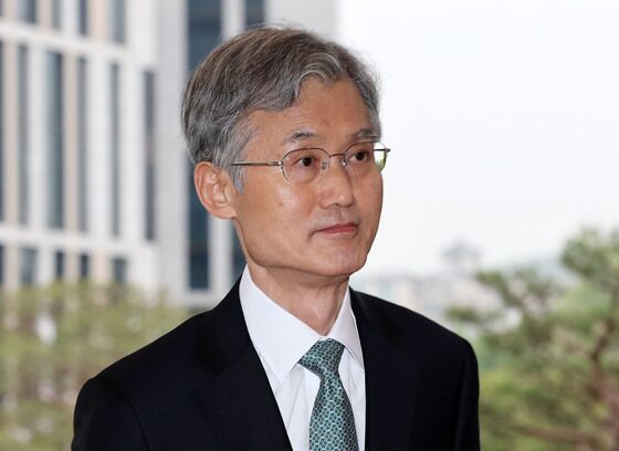 민주 "조희대, 사법 쿠데타 국민 분노 직시하고 청문회 출석하라"