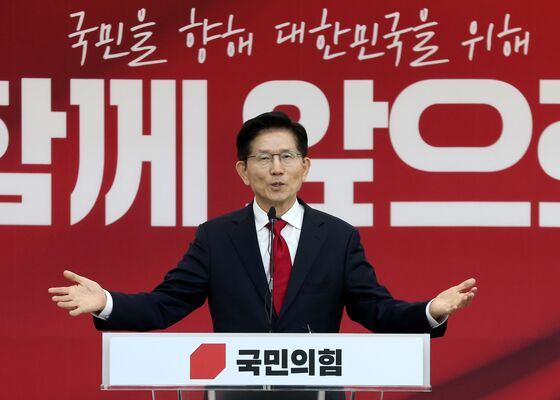 '김문수 베팅'에 급등한 테마주…法 가처분 기각에 시간외 하한가