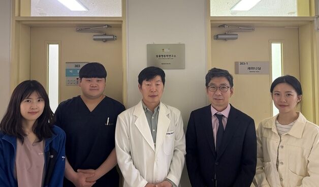 해피독TV-전북동물의료센터, 치료에 스트레스 완화 콘텐츠 활용한다