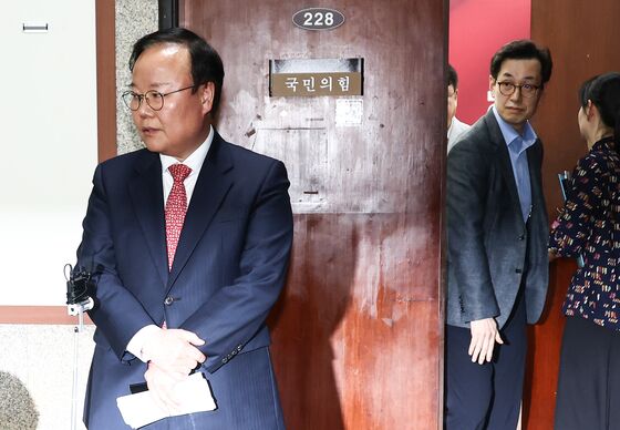 2차 협상도 결렬…김문수 “후보 등록” 지도부 “후보 교체”(종합)