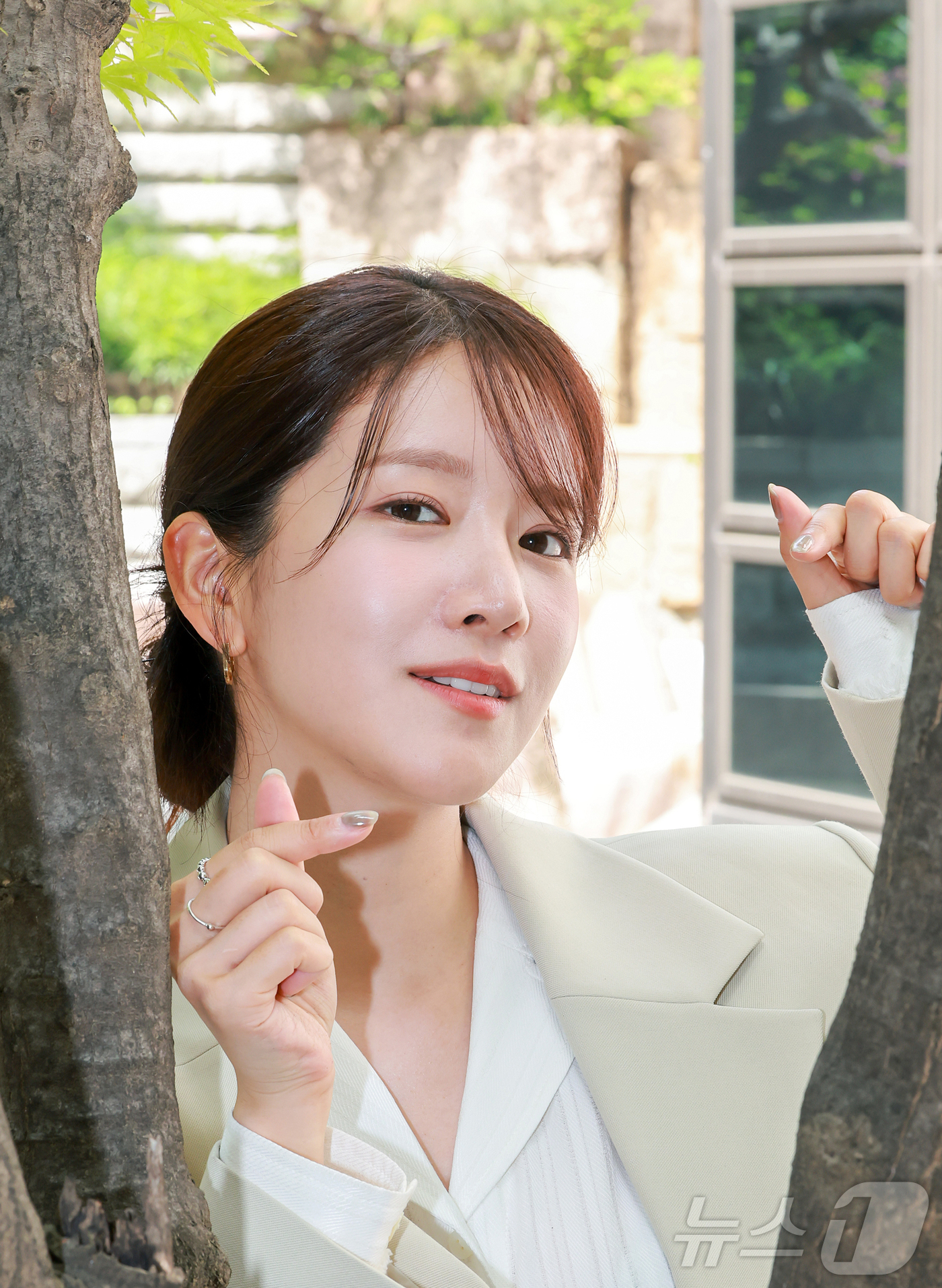 (서울=뉴스1) 김진환 기자 = tvN 월화드라마 '이혼보험' 에서 열연을 펼친 배우 추소정(우주소녀 엑시)가 서울 종로구 뉴스1 사옥에서 인터뷰를 앞두고 포즈를 취하고 있다. 2 …