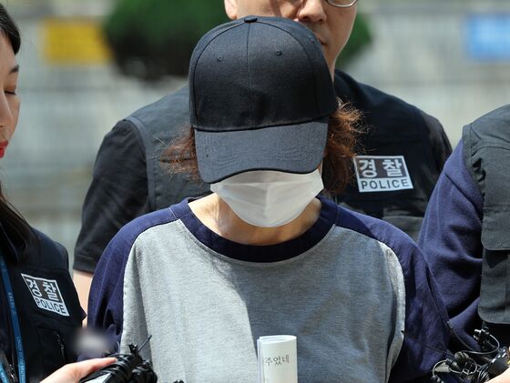 남편 신분증으로 투표한 선거사무원 구속…"증거 인멸·도망 염려"