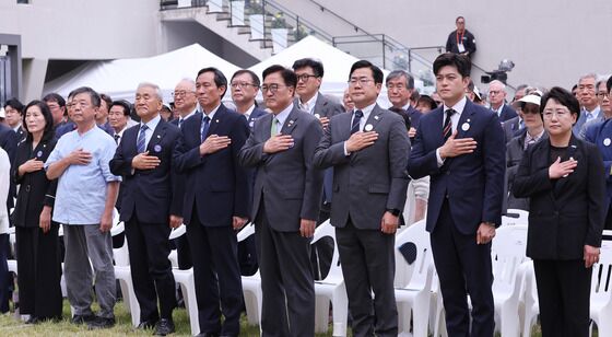 여야 "6·10 정신 계승" 다짐…"내란 종식" "폭주 안돼" 공방도