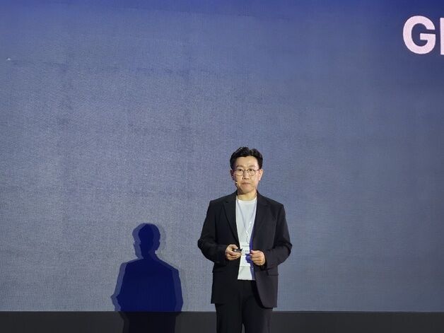 무신사, 中 상하이에 오프라인 매장 낸다…日 추가 출점 목표(종합)