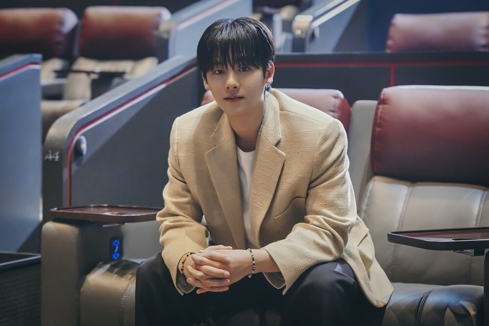 본문 이미지 - 배우 이정하 / 웨이브 원:하이스쿨 히어로즈 제공