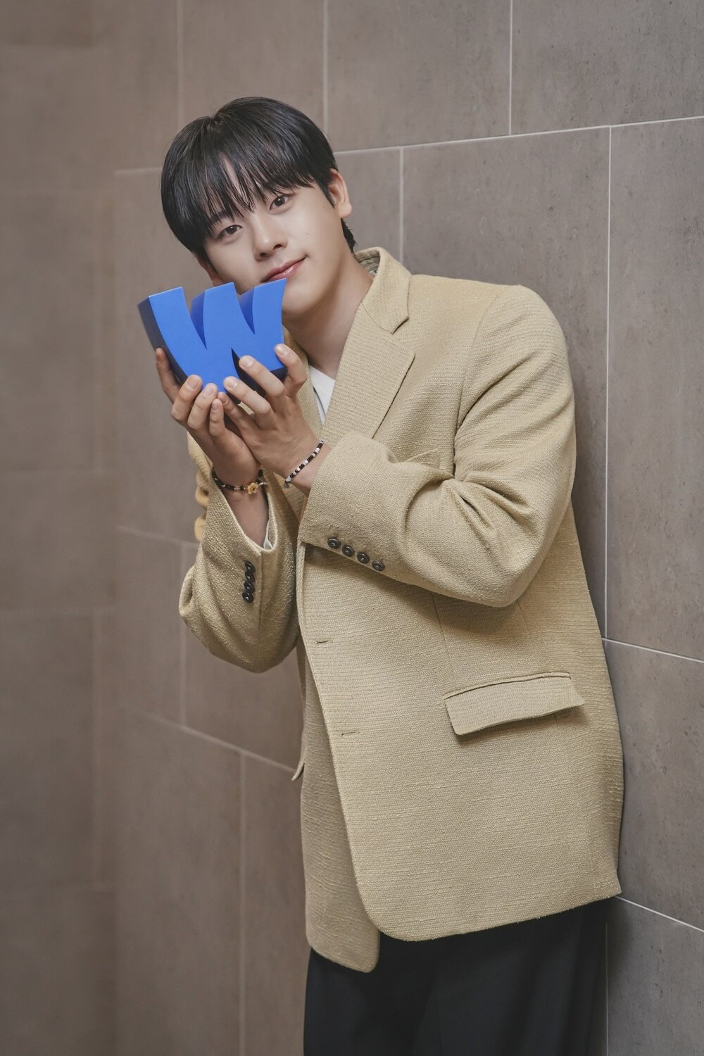 본문 이미지 - 배우 이정하 / 웨이브 원:하이스쿨 히어로즈 제공