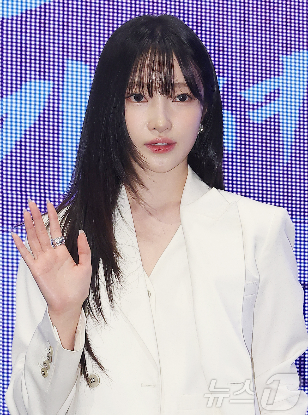 (서울=뉴스1) 김진환 기자 = 배우 지혜원이 11일 오후 서울 구로구 신도림동 더 세인트 그랜드볼룸에서 열린 KBS 2TV 새 수목드라마 '남주의 첫날밤을 가져버렸다' 제작발표회 …