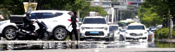 [오늘의 날씨]전북(12일, 목)…구름 많고 낮 최고 30도