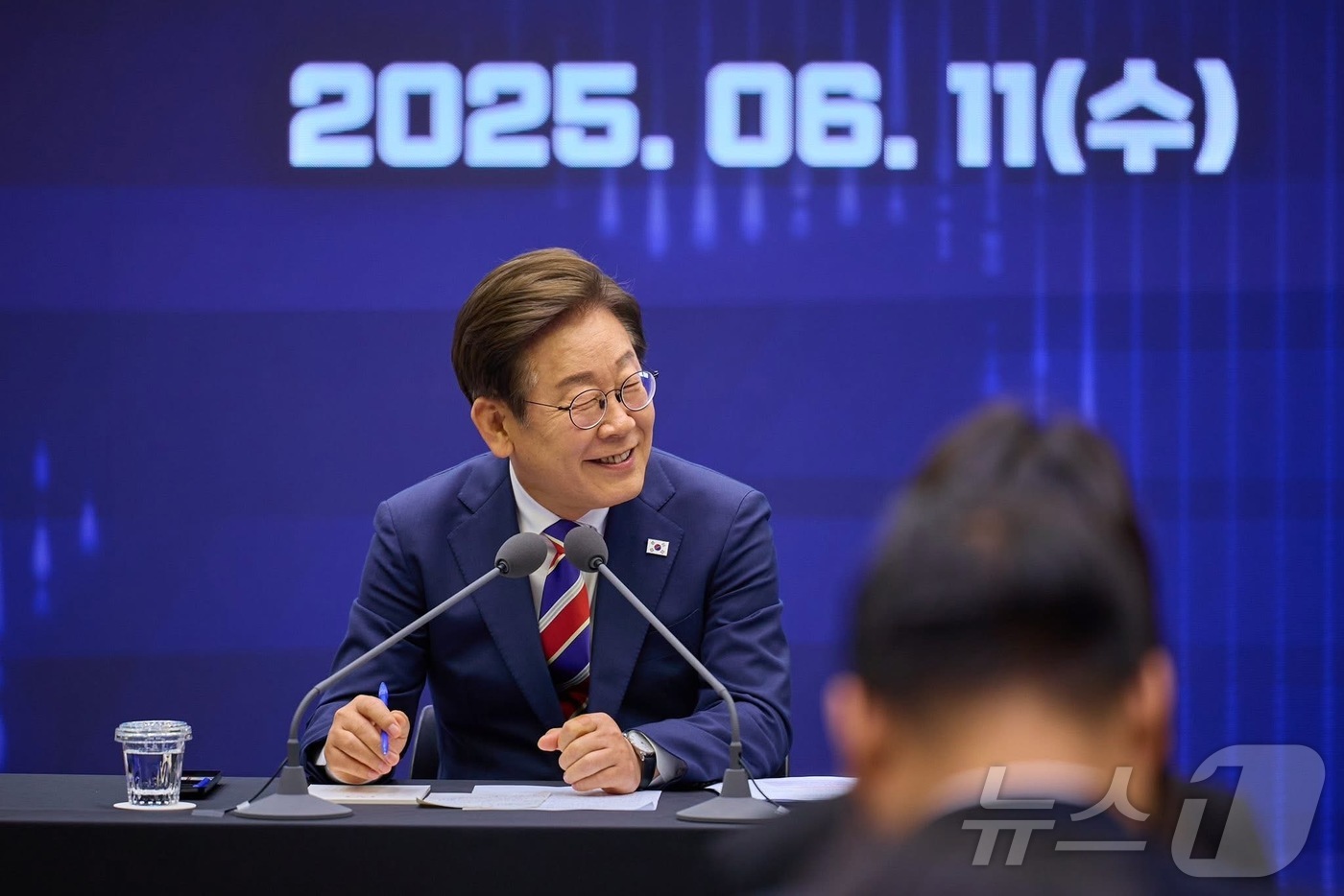 (서울=뉴스1) = 이재명 대통령이 11일 서울 영등포구 한국거래소에서 열린 주식시장 불공정거래 근절을 위한 현장 간담회에서 발언하고 있다. (이재명 대통령 SNS 캡처. 재판매 …