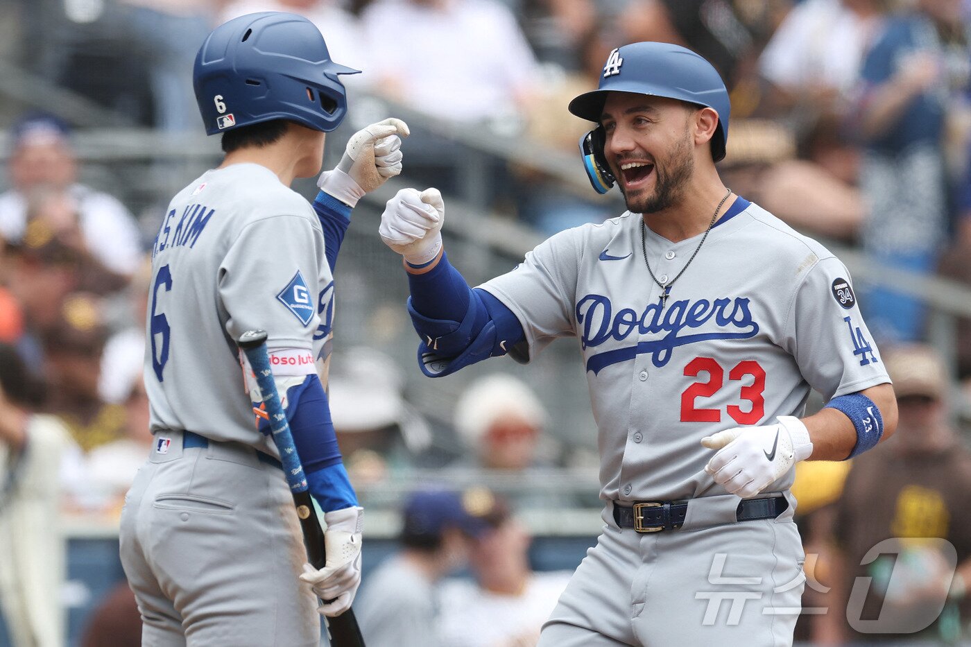 본문 이미지 - 김혜성&#40;왼쪽&#41;. ⓒ AFP=뉴스1