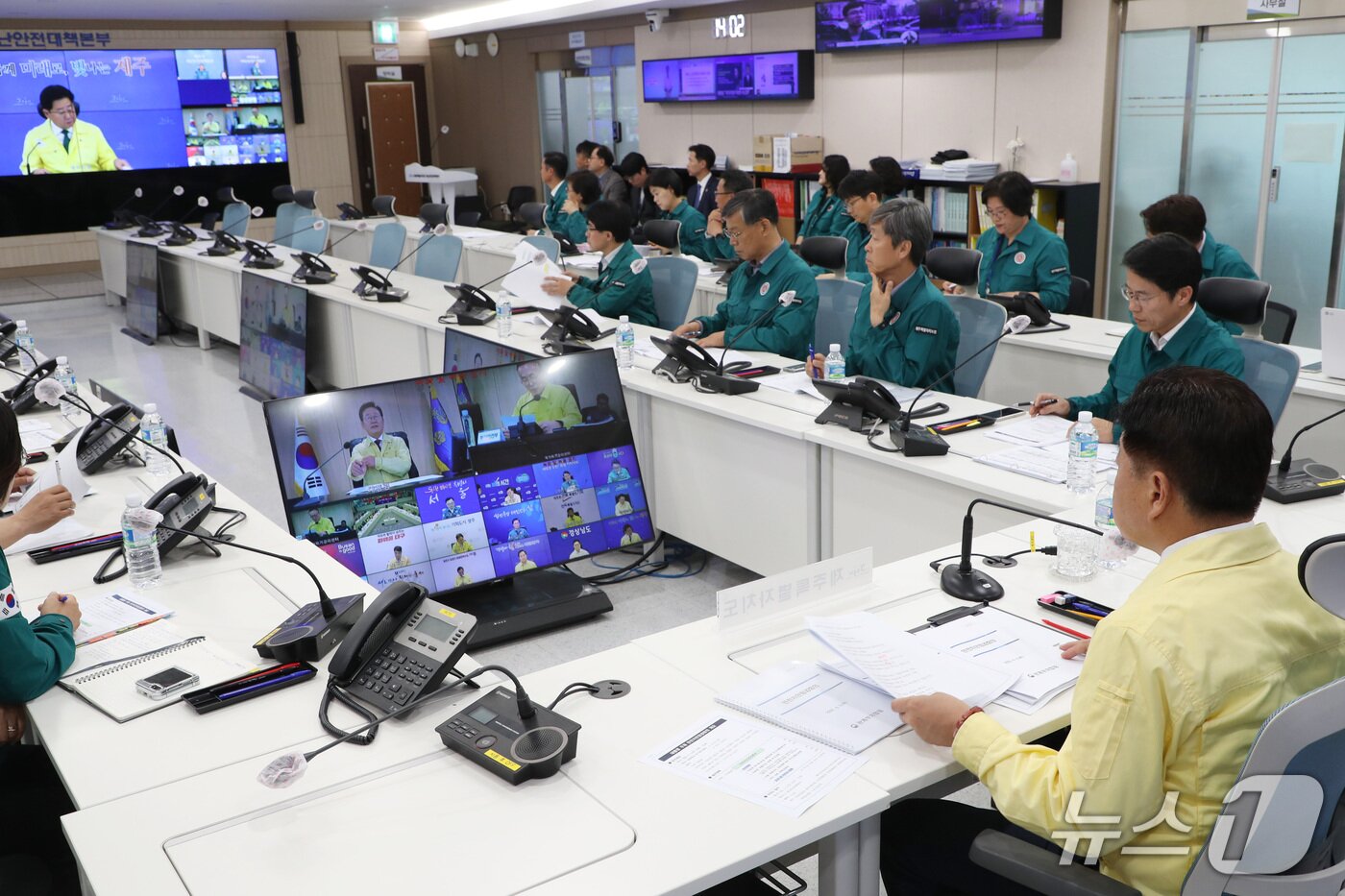 본문 이미지 -   지난 5일 대통령 주재 안전치안점검회의&#40;제주도 제공. 재판매 및 DB금지&#41;/뉴스1