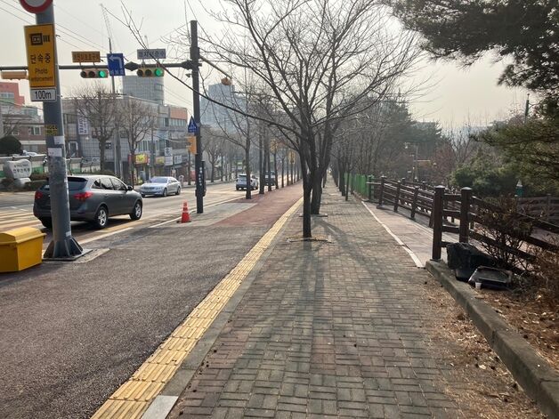 '수원 광교산로' 2차로 확장 공사…"교통혼잡 해소"