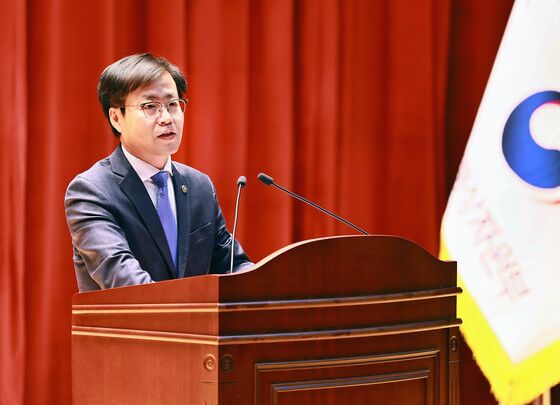 트럼프 '최종 협상' 압박에 통상본부장 "일희일비할 필요 없어…협상 시작"