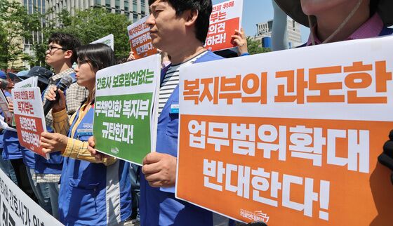 "이대로면 환자, 간호사 모두 위험"…PA 업무 제도화 방향 우려
