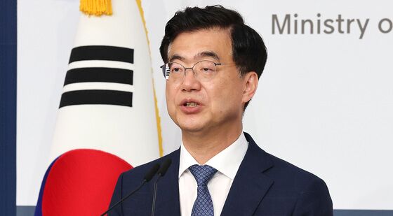 정례브리핑하는 이재웅 외교부 대변인
