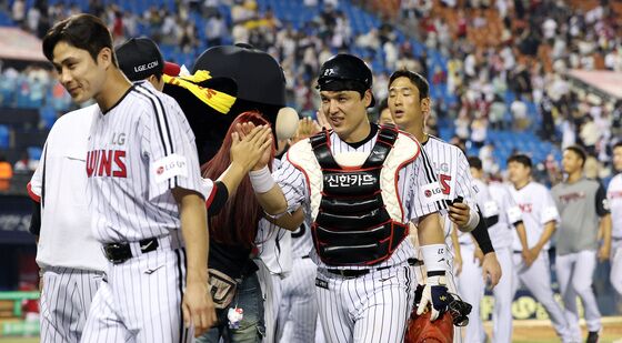 LG, SSG 상대 8대6 승리