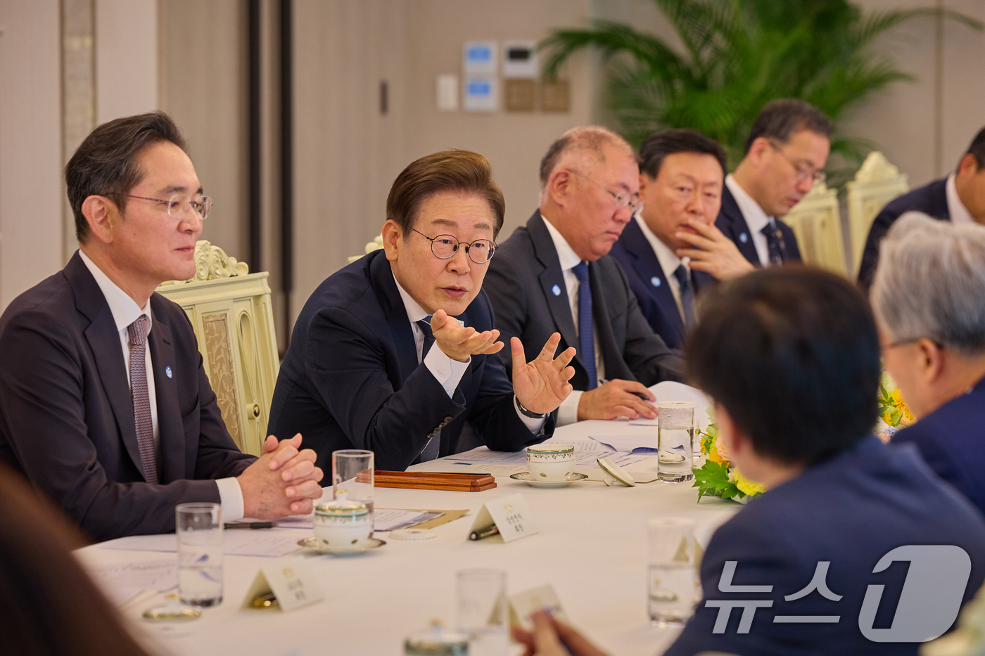 (서울=뉴스1) 허경 기자 = 이재명 대통령이 13일 서울 용산구 대통령실에서 열린 6경제단체와 기업인 간담회에서 발언하고 있다. (대통령실 제공. 재판매 및 DB 금지) 2025 …