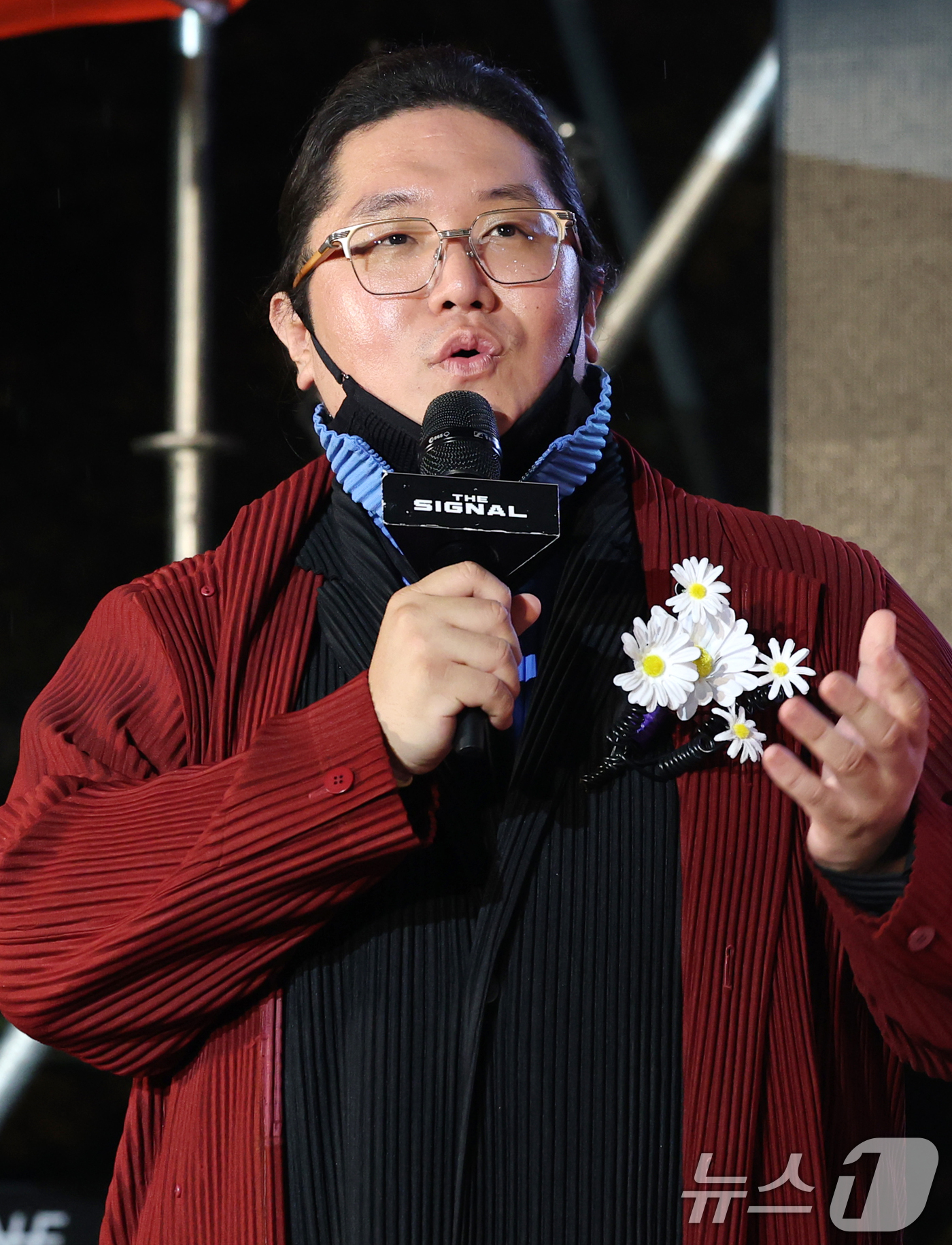 (서울=뉴스1) 권현진 기자 = 최용호 갤럭시코퍼레이션 대표가 13일 오후 서울 용산구 그랜드 하얏트 서울 호텔에서 열린 '피스마이너스원 프리미엄 하이볼 론칭 파티-더 시그널(TH …