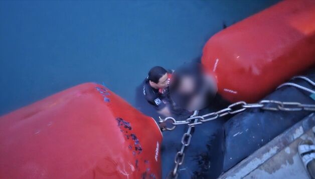 전남 고흥 앞바다 빠진 술 취한 30대 여성, 무사 구조
