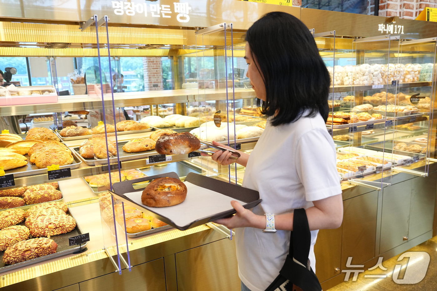본문 이미지 - '빵지순례 빵빵데이'가 14~15일 천안 76곳 동네 빵집에서 열렸다. (천안시청 제공. 재판매 및 DB금지)