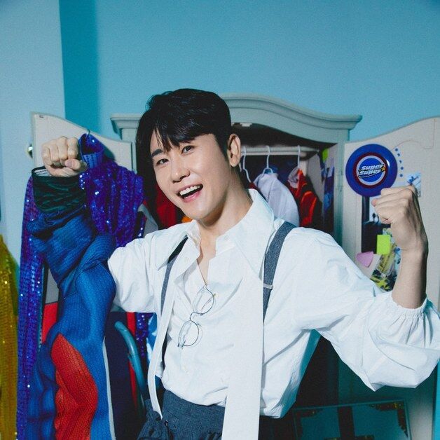 영탁, 7월 전격 컴백 "좋은 결과물 들고 나올 예정"