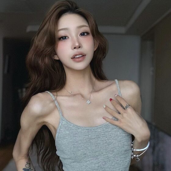 최준희, 바다에서 휴대전화 도난당해 분노 "하는 일마다 망해라"