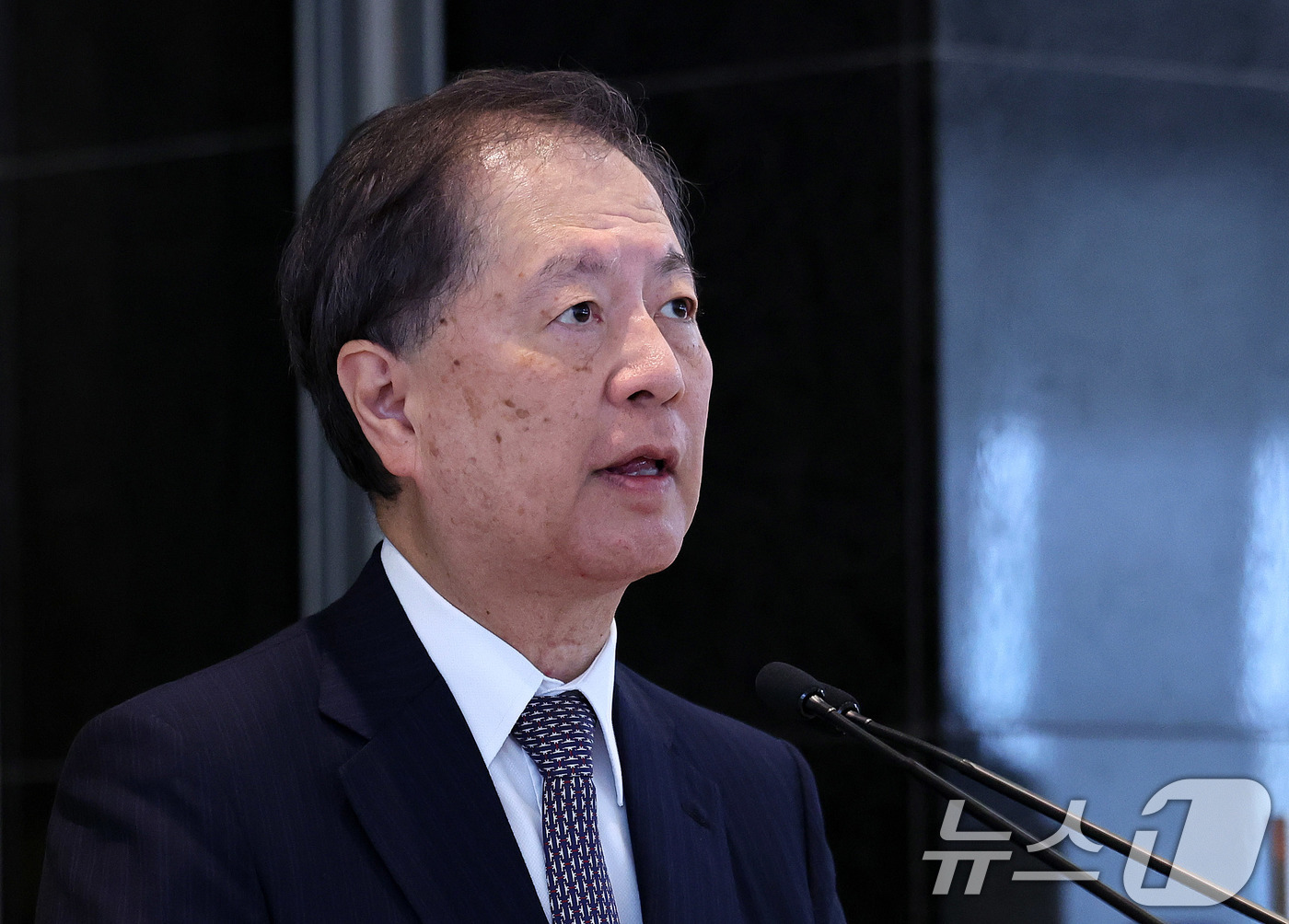 (서울=뉴스1) 박지혜 기자 = 후지와라 마코토 도쿄국립박물관장이 16일 서울 용산구 국립중앙박물관 상설전시관에서 열린 한일 국교 정상화 60주년 기념 특별전 '일본미술, 네 가지 …