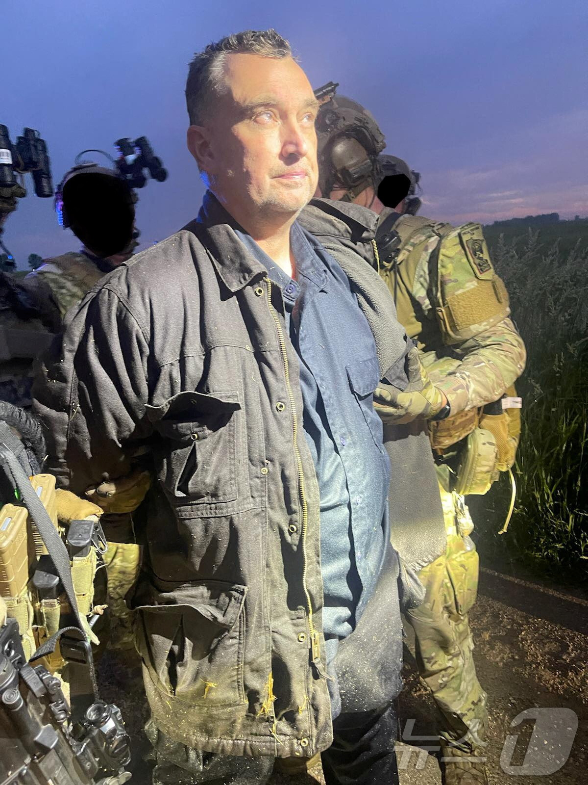 (로이터=뉴스1) 김경민 기자 = 미네소타 주의원 부부를 총격으로 사망케 한 용의자 밴스 볼터(57)가 15일(현지시간) 미상의 장소에서 구금되고 있다. 2025.6.15ⓒ 로이터 …