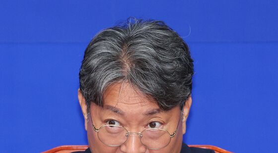 발언하는 이춘석 준비위원장