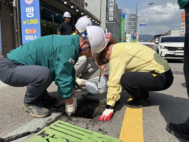 "장마철 침수 예방" 영산강환경청, 구례서 하수시설 정비