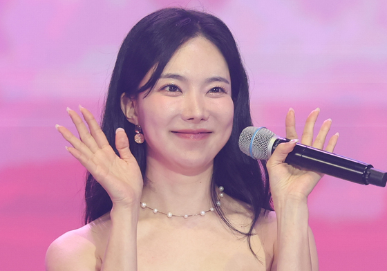 '미스트롯' 출신 '개가수' 김나희, 8월 결혼…상대는 사업가