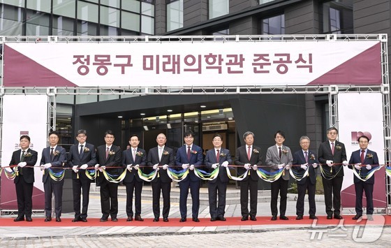 기사관련 이미지 영역