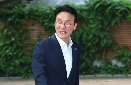 주진우 "5년간 8억 어떻게 벌었냐"…김민석 "세비 외 소득 다 말씀드릴 것"