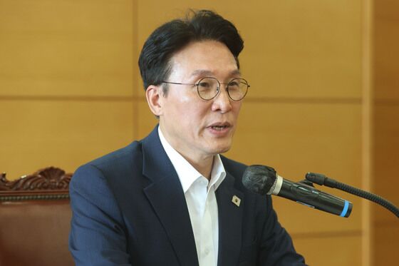 김민석 "한국, 군사쿠데타로 어려움 빠졌지만…세계 민주주의 기여"