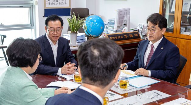 국무총리 인사청문특위 위원장·여야 간사 회동