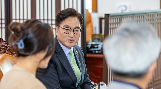우원식 국회의장, 12·29 제주항공 여객기 참사 유가족과 면담