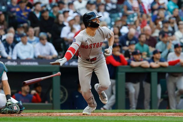 MLB 전체 유망주 1위, 데뷔 7경기 만에 첫 홈런…타율 0.095